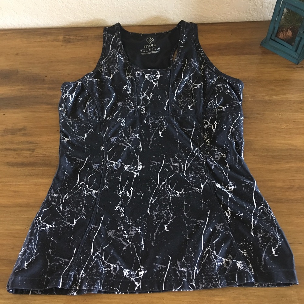 Mpg athletic top